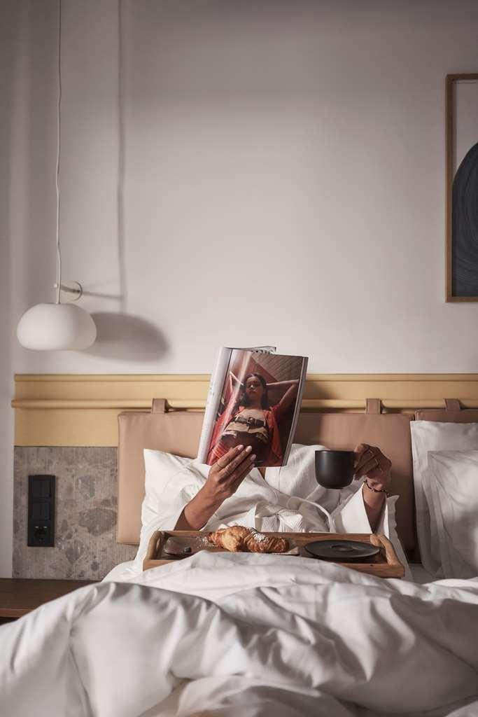 The Social Athens Hotel, A Member Of Radisson Individuals Ausstattung foto